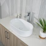 GLOSS WHITE FLUTED BASIN