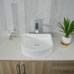 MATTE WHITE FLUTED BASIN
